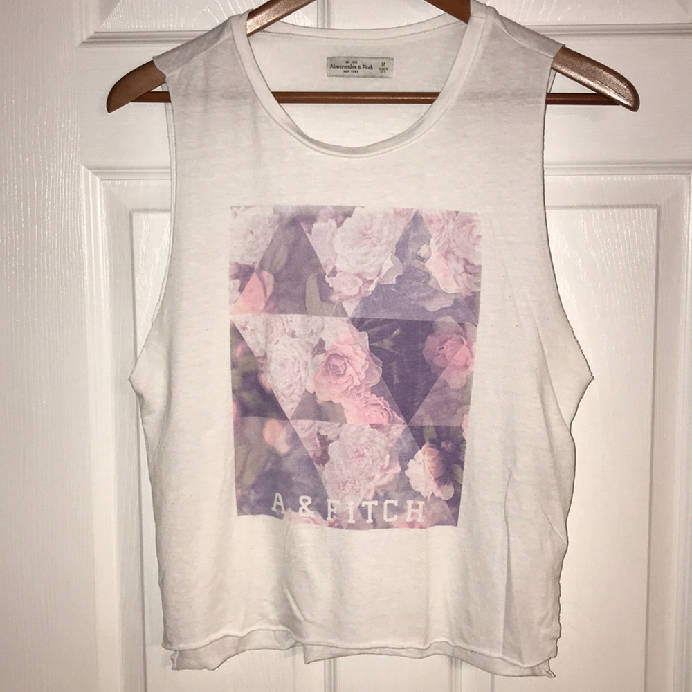 ABERCROMBIE & FITCH WOMEN’S MUSCLE TEE